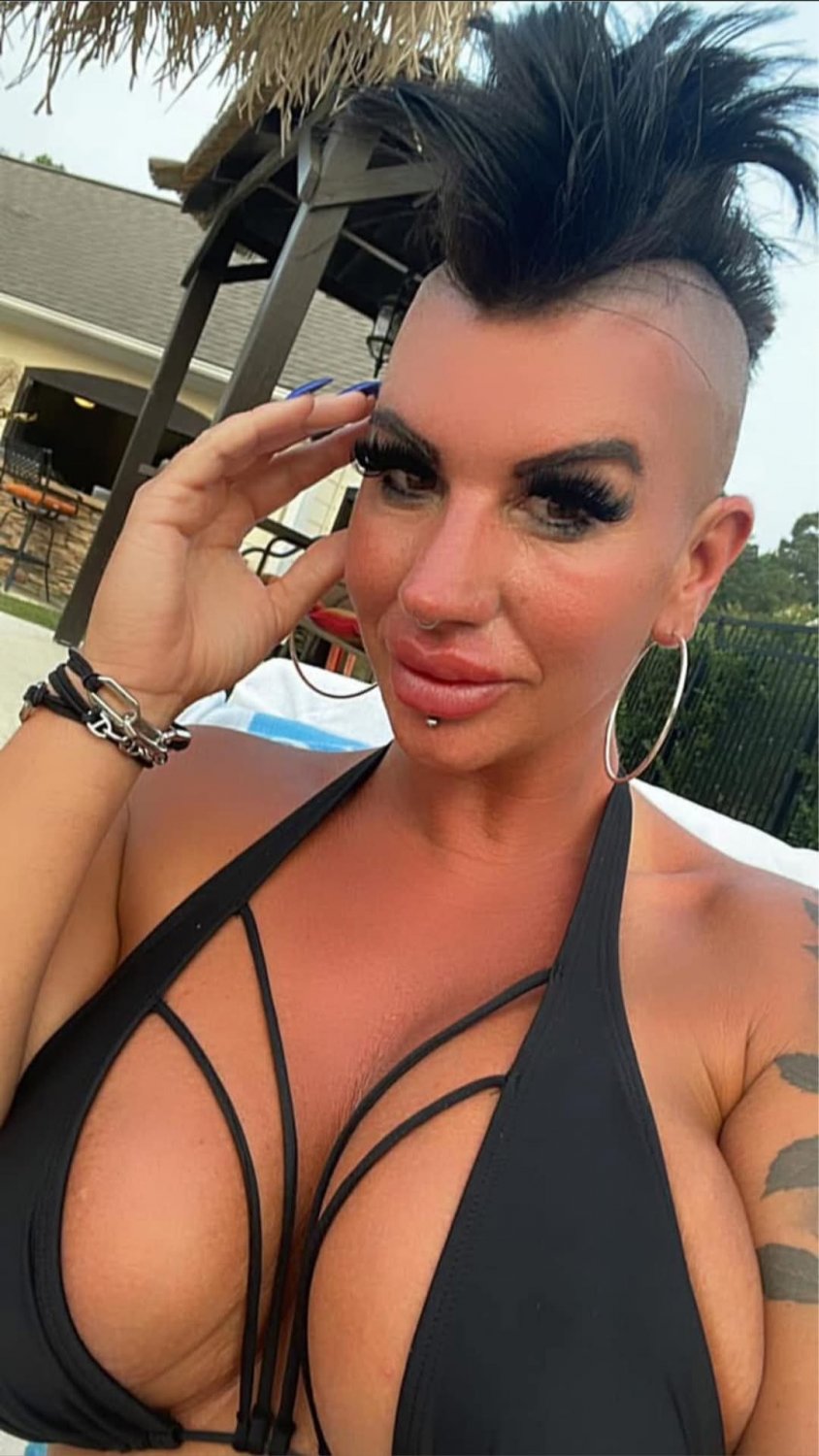 Mohawk milf #o7AgIRkF