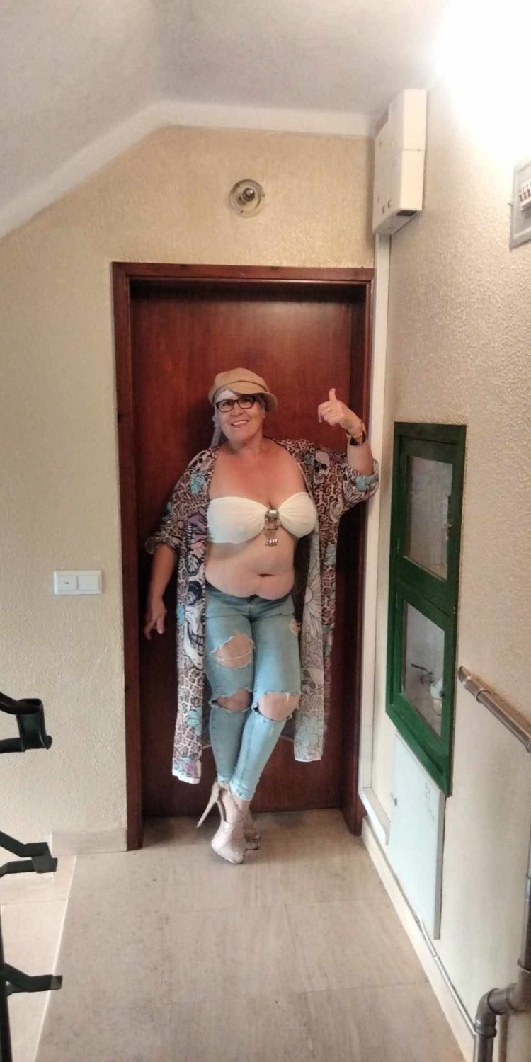 Cota Aurora Gilf Tuga BigNipples no nude #fVlOG4eI